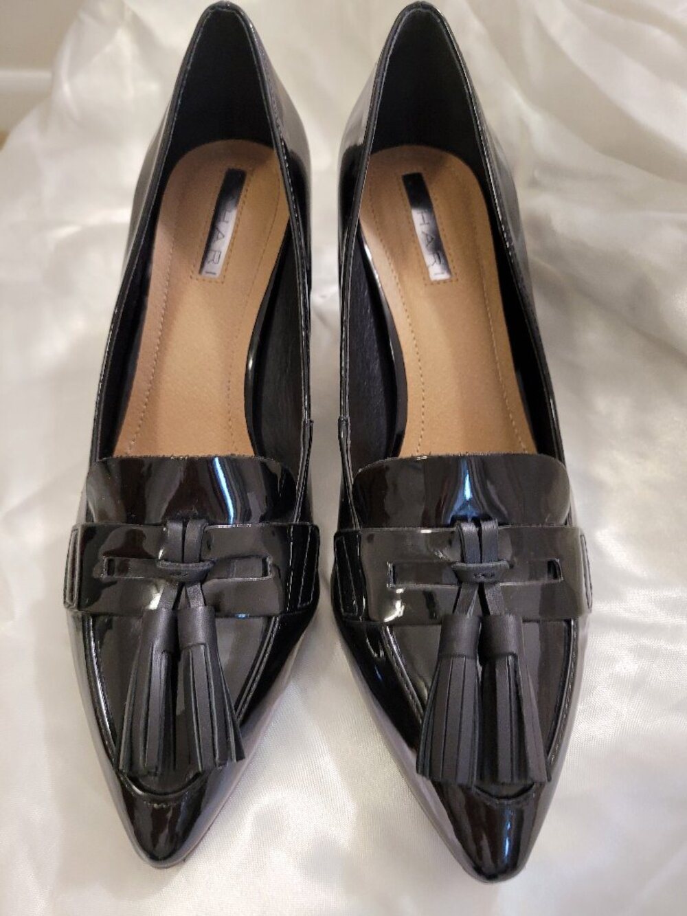 TASSELL BLACK PATENT PUMP